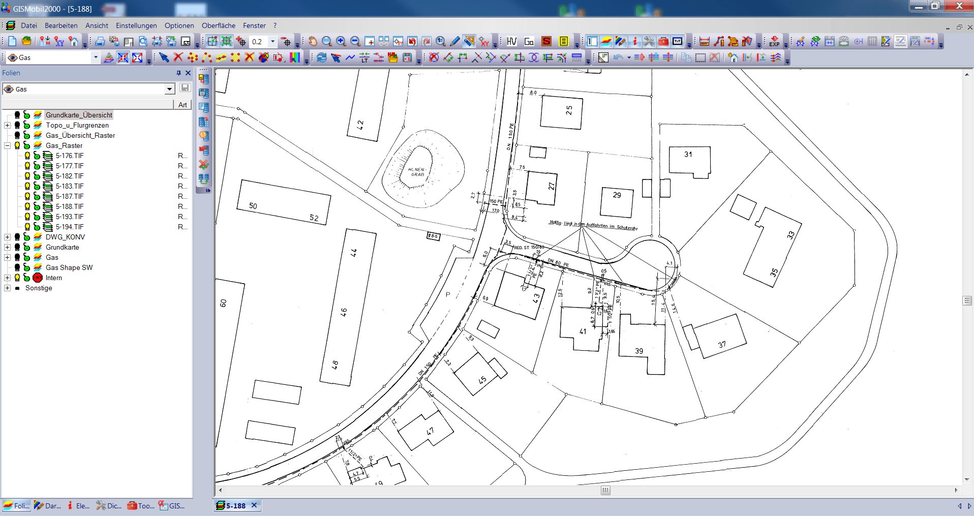 Migrated network with georeferenced raster background in GISMobil